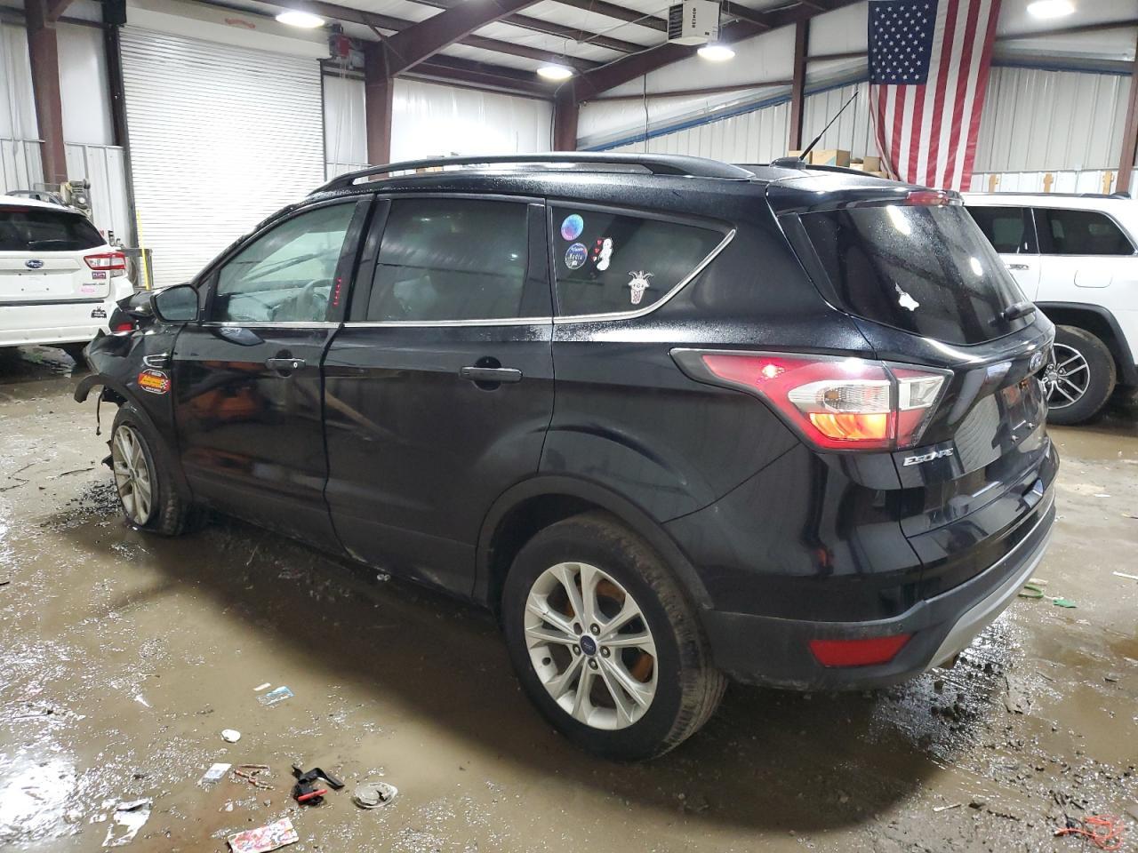 2017 FORD ESCAPE SE - Image 2