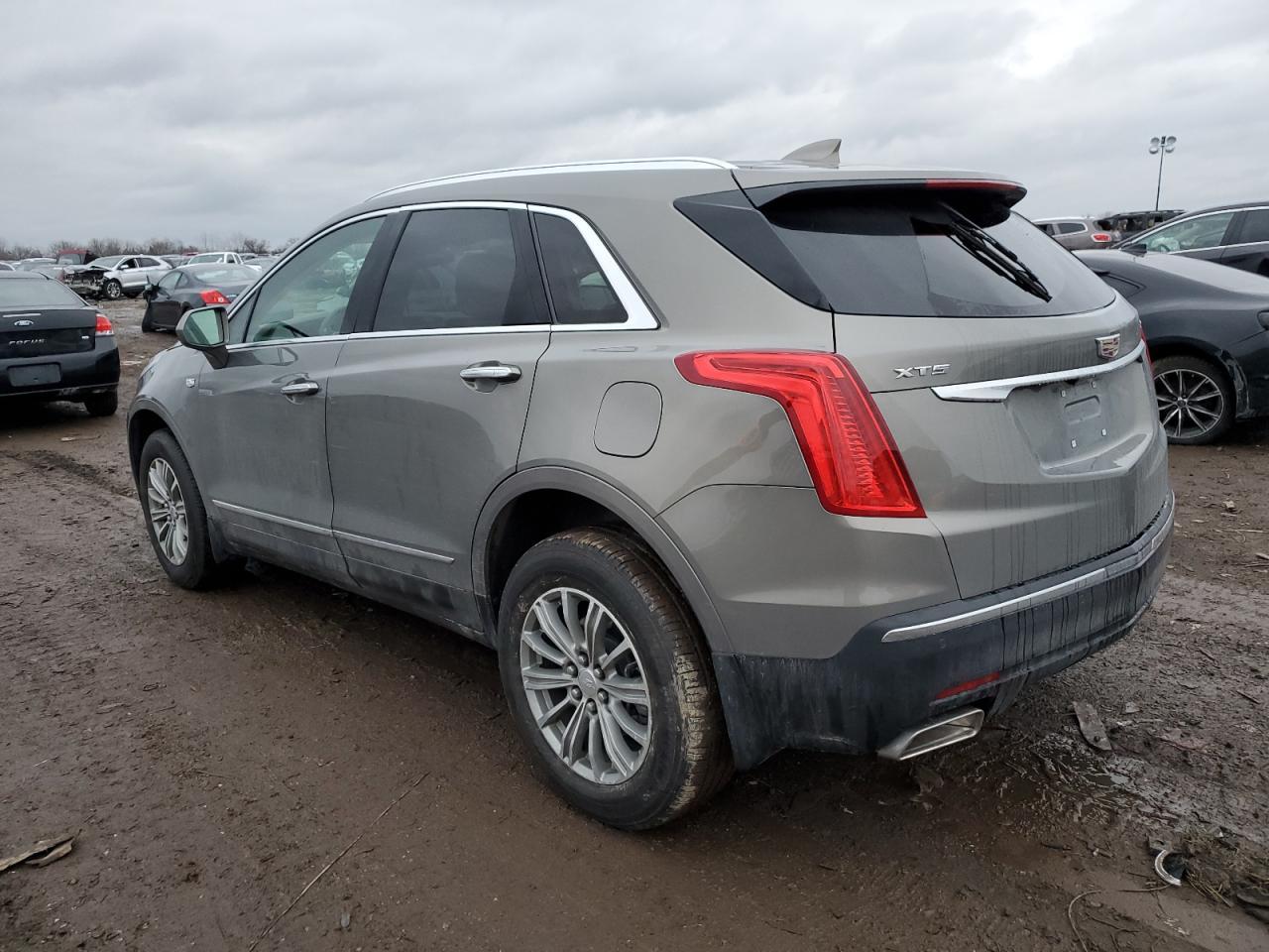 2019 CADILLAC XT5 LUXURY - Image 2