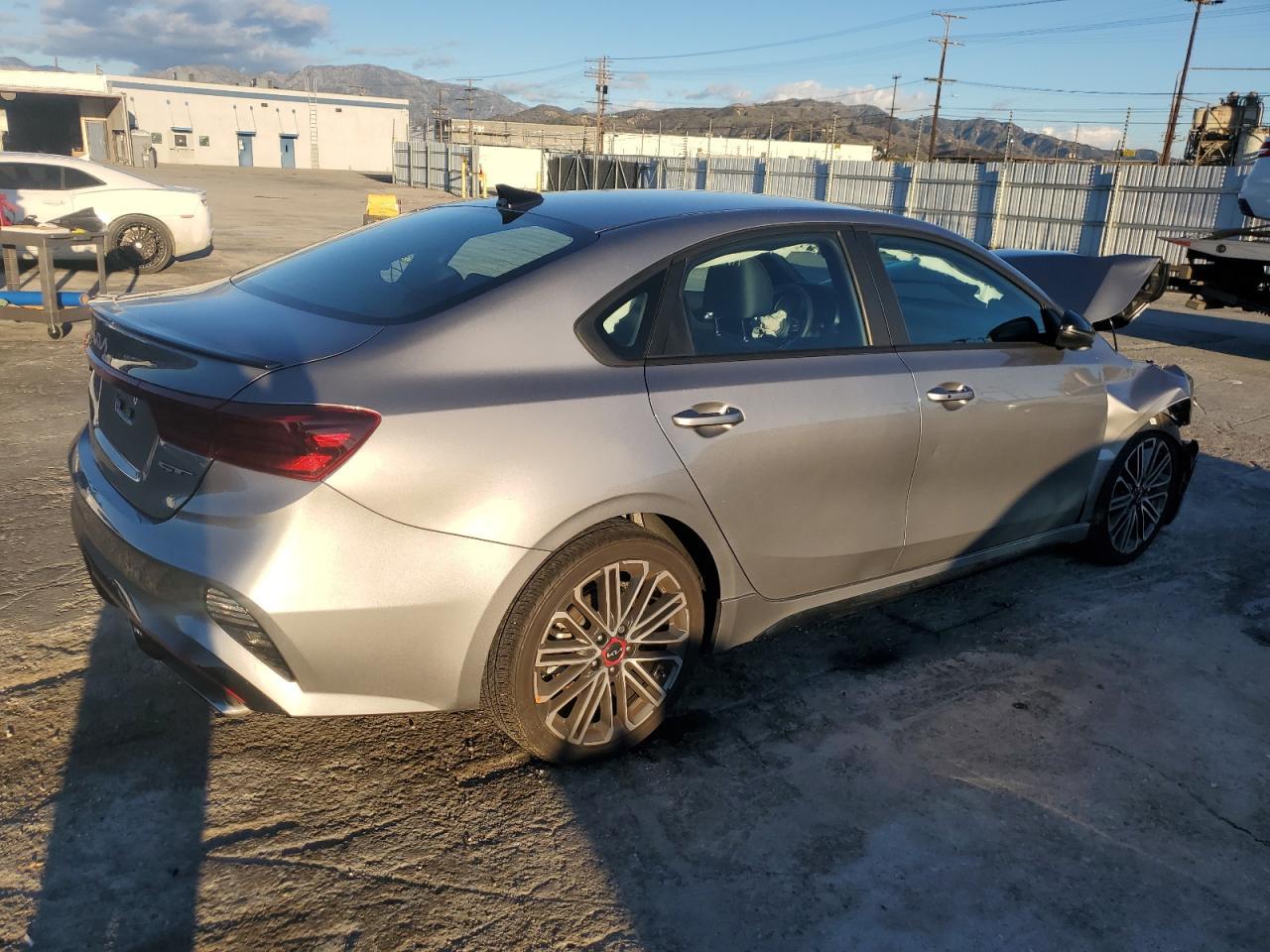 2024 KIA FORTE GT - Фото 3