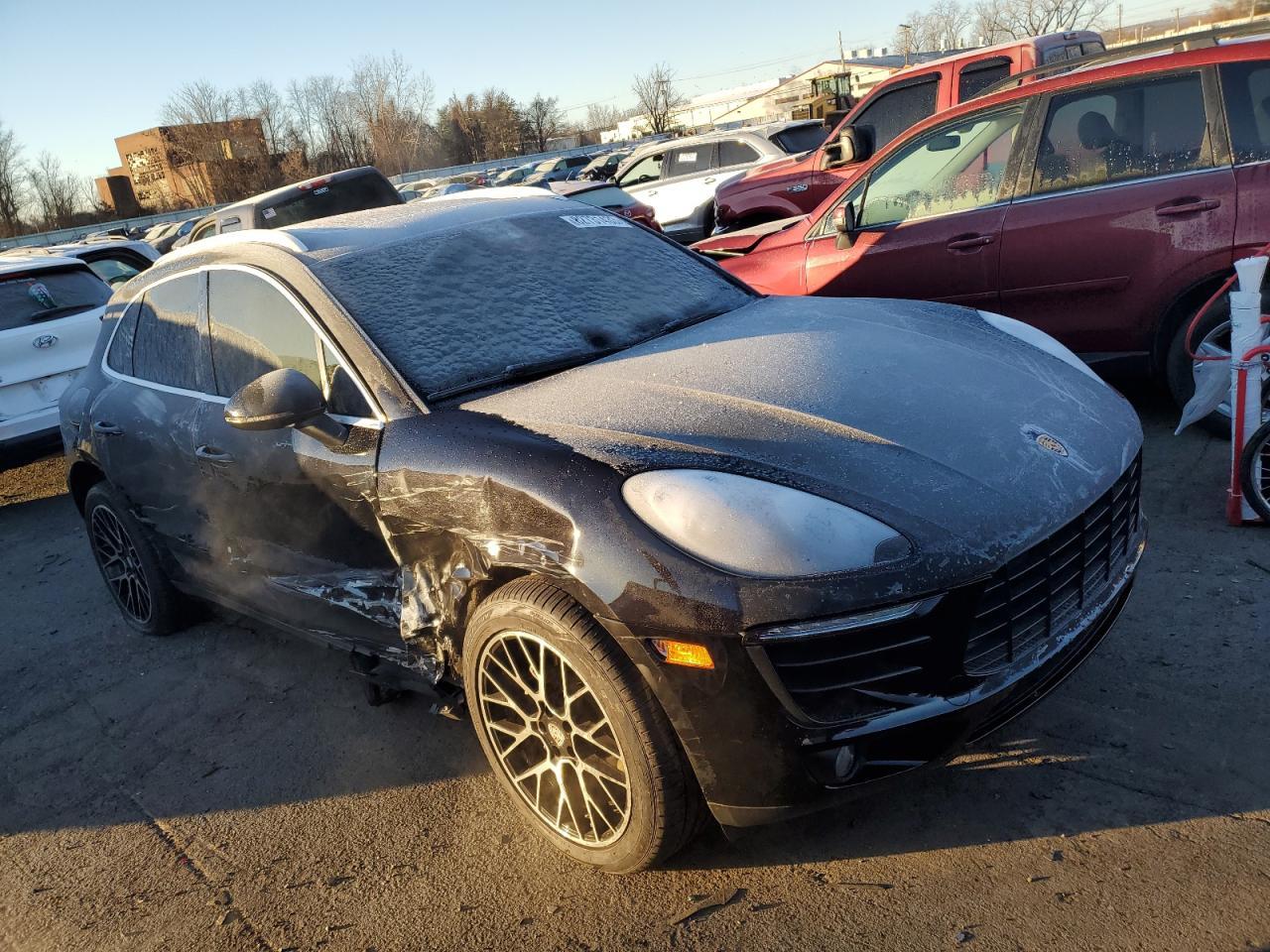 2015 PORSCHE MACAN S - Image 4