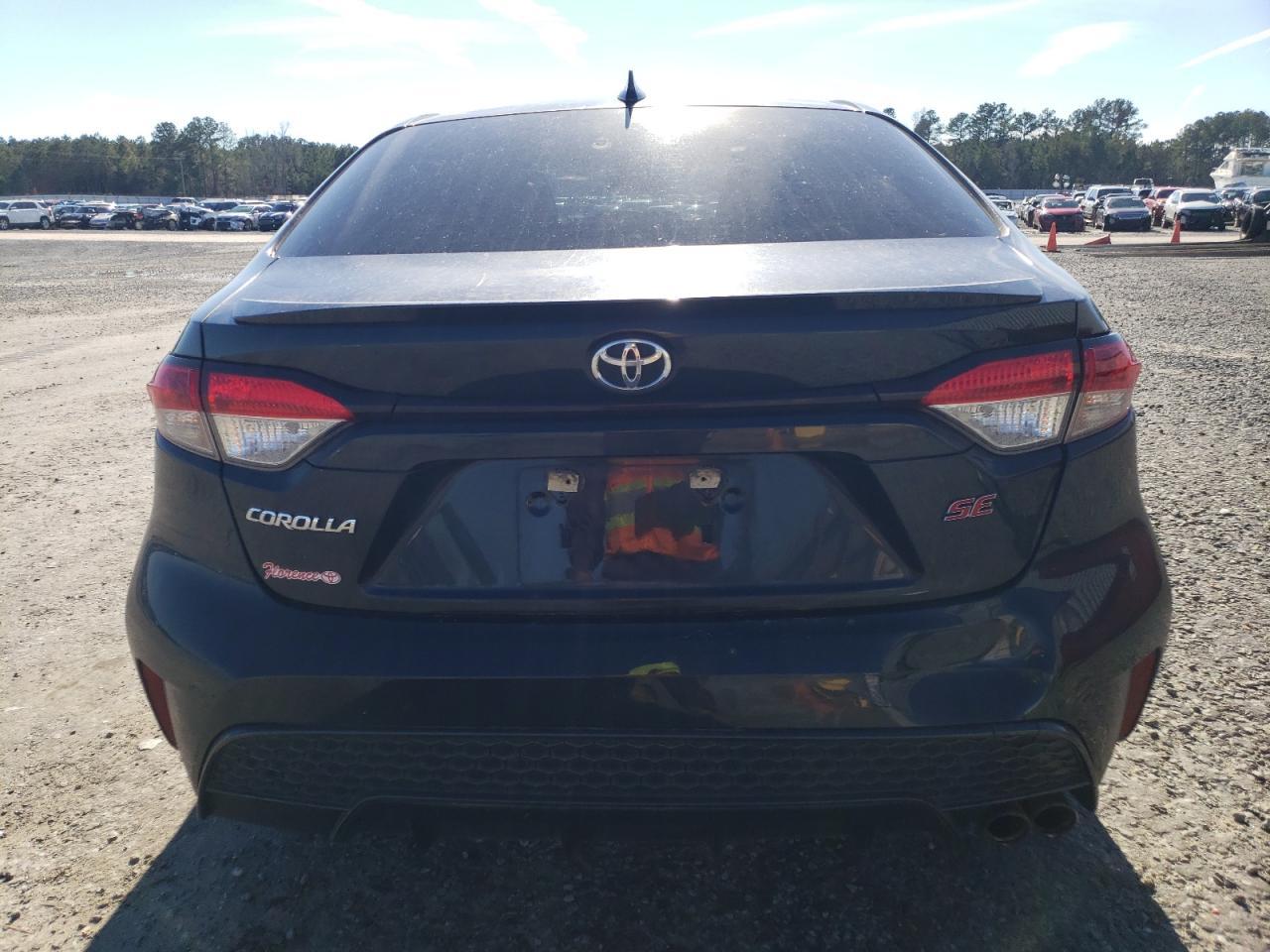 2020 TOYOTA COROLLA SE - Фото 6