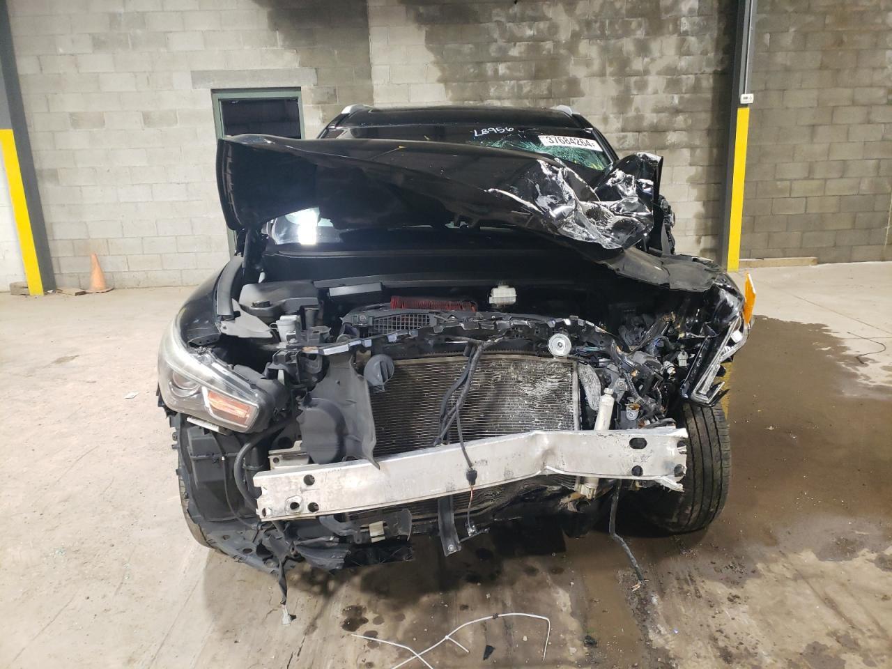 2016 INFINITI QX60 - Image 5