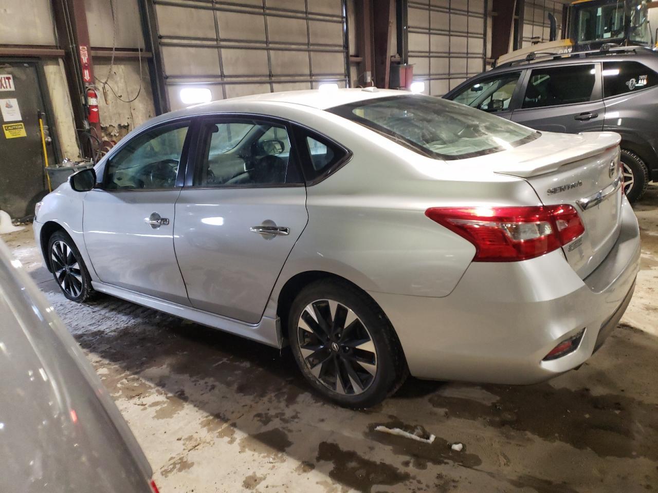 2017 NISSAN SENTRA S - Фото 2
