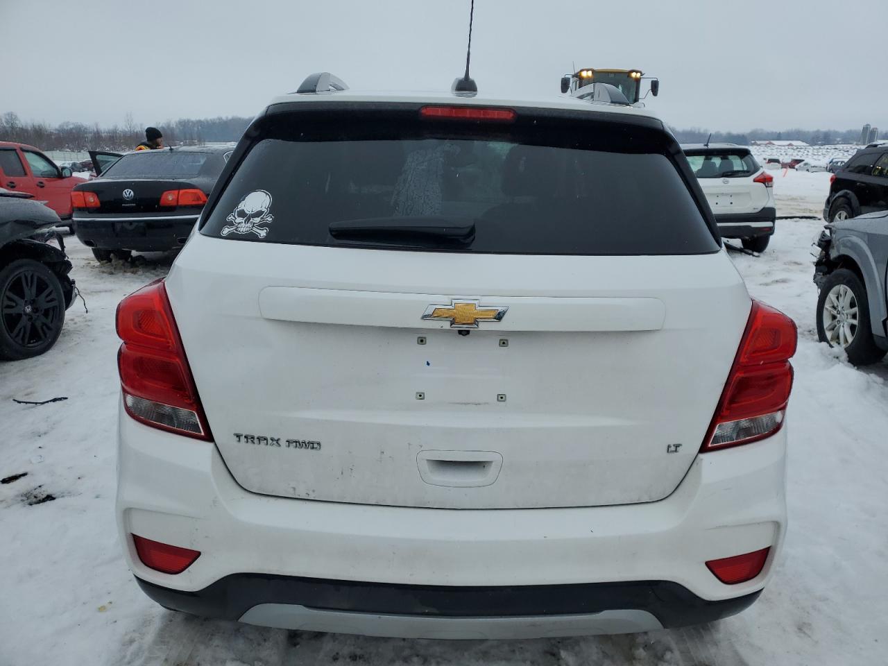 2018 CHEVROLET TRAX 1LT - Image 6