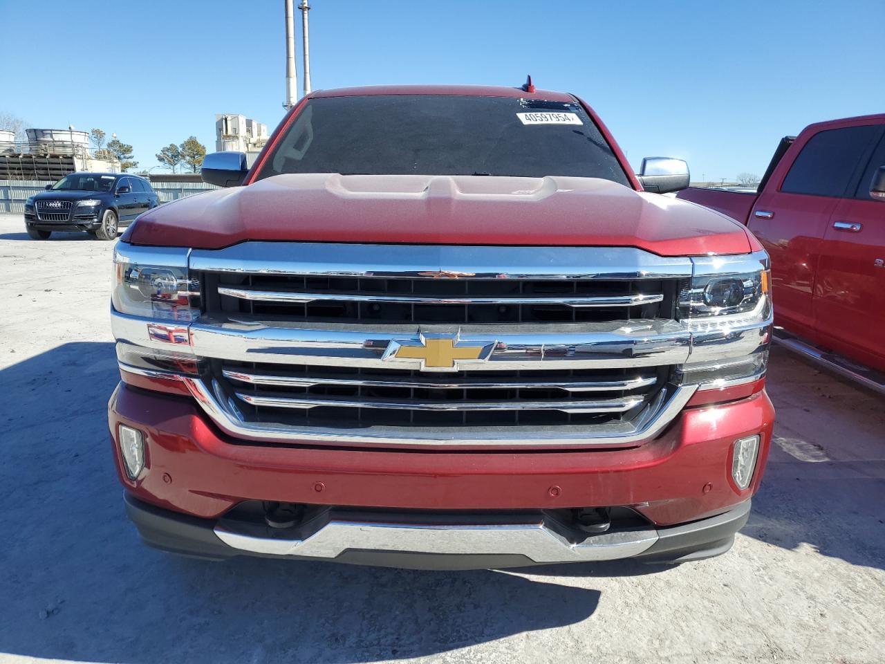 2018 CHEVROLET SILVERADO - Image 5