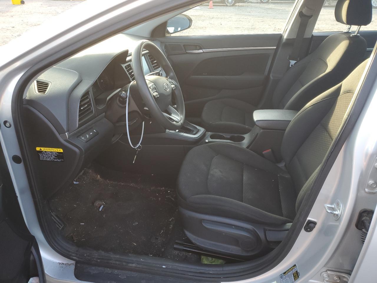 2019 HYUNDAI ELANTRA SE - Image 7