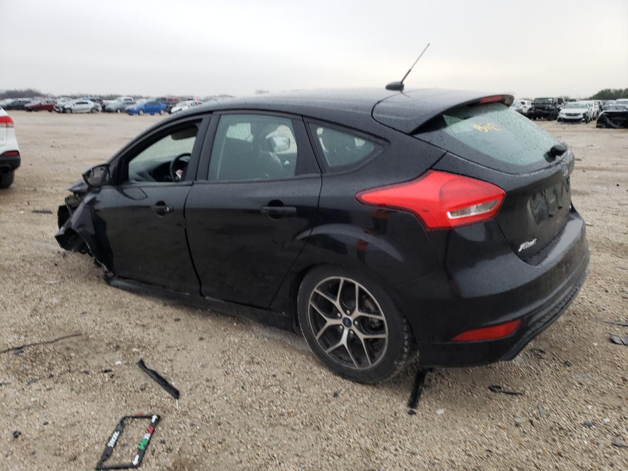 2016 FORD FOCUS SE - Image 2