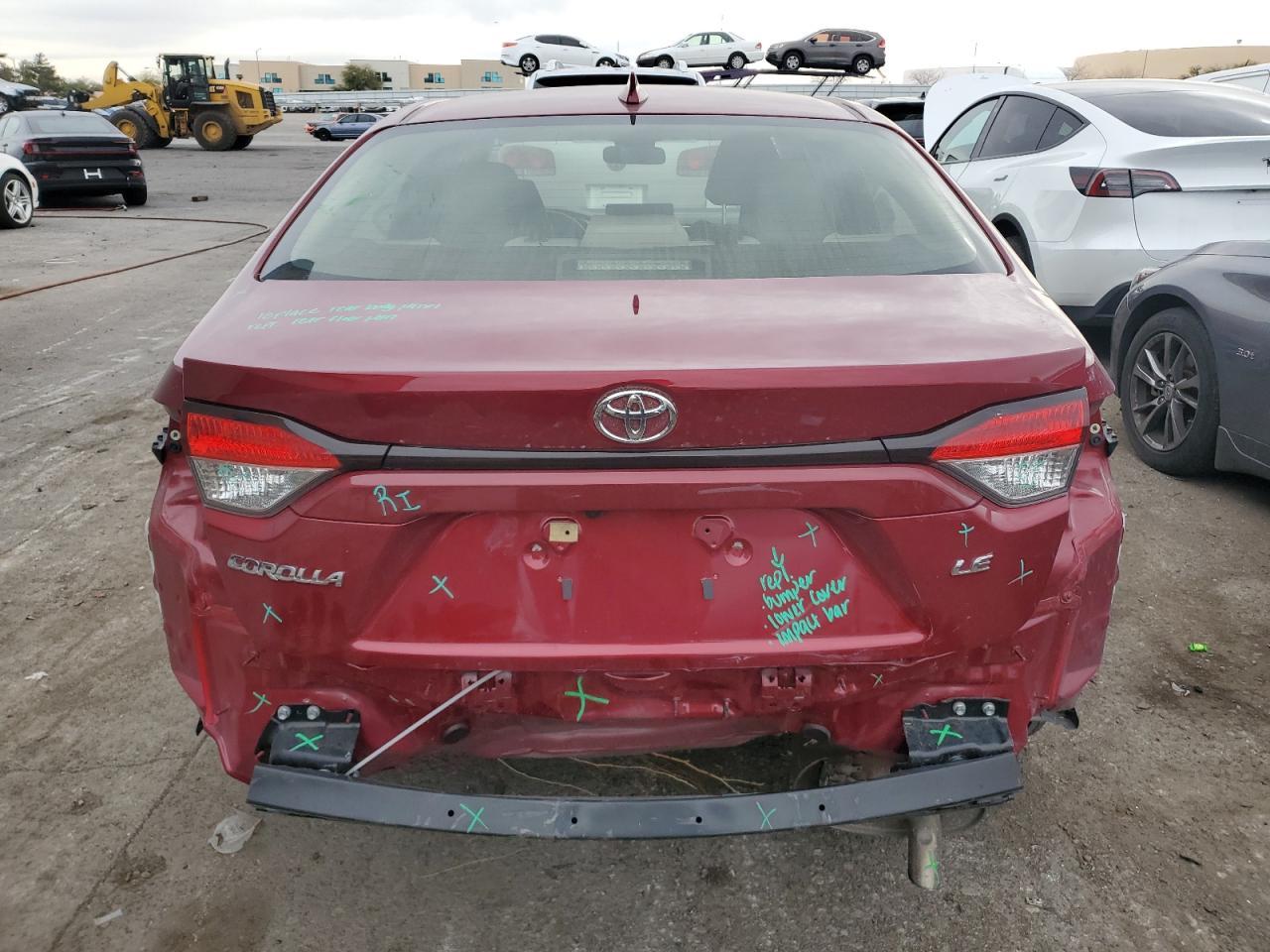 2022 TOYOTA COROLLA LE - Фото 6