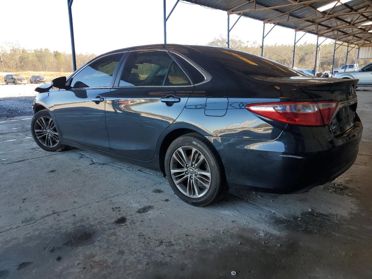 2016 TOYOTA CAMRY LE - Фото 2