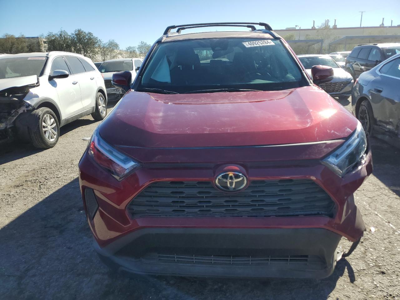 2022 TOYOTA RAV4 XLE - Image 5