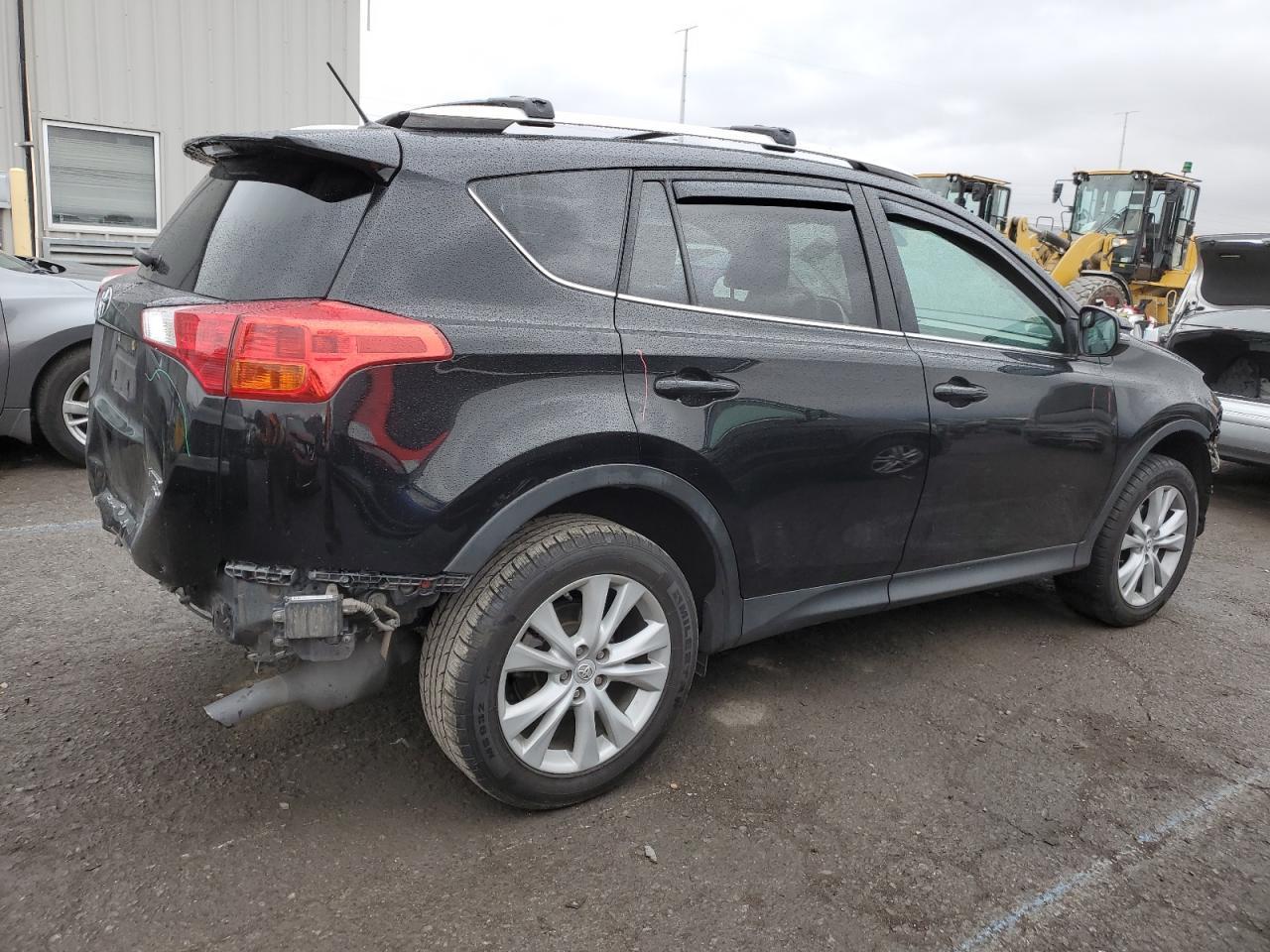 2015 TOYOTA RAV4 LIMIT - Фото 3