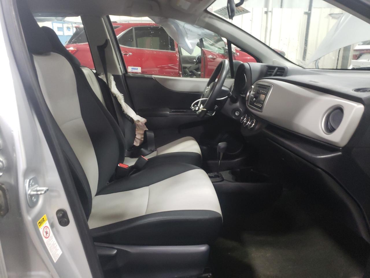 2014 TOYOTA YARIS - Фото 7