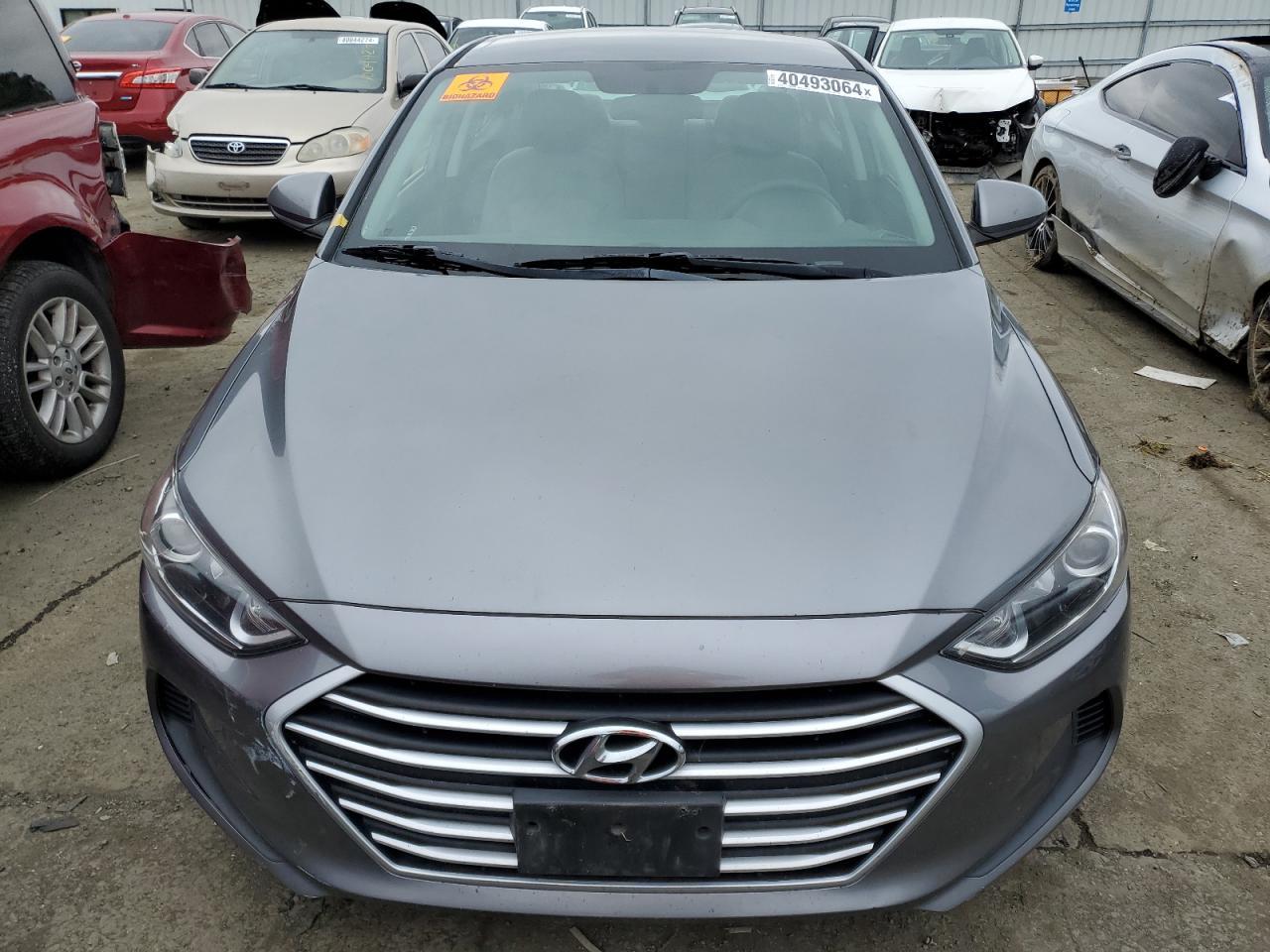2018 HYUNDAI ELANTRA SE - Фото 5