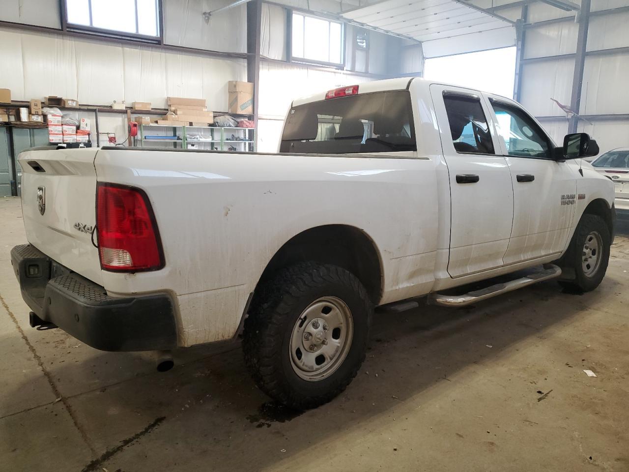 2014 RAM 1500 ST - Фото 3
