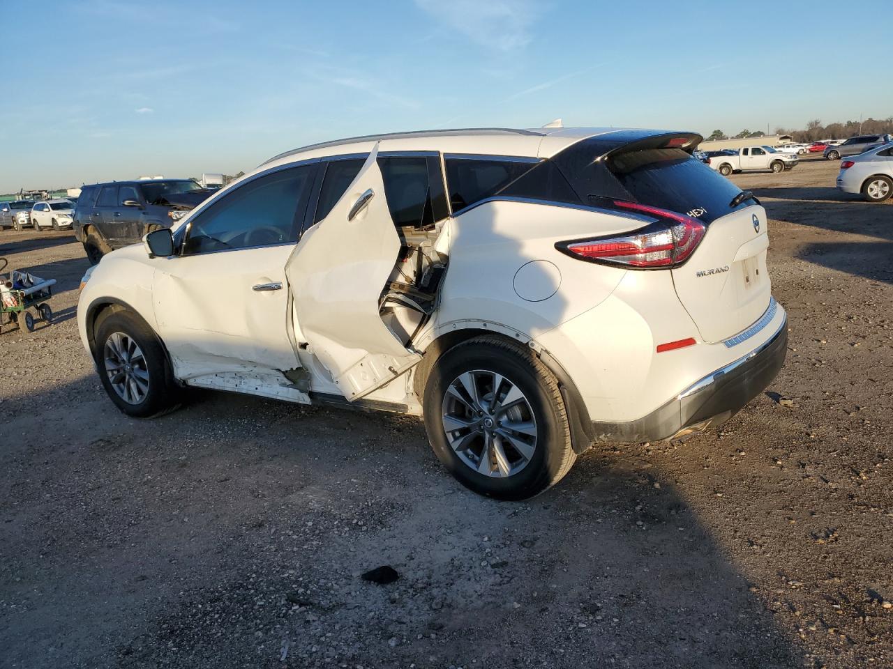 2015 NISSAN MURANO S - Фото 2