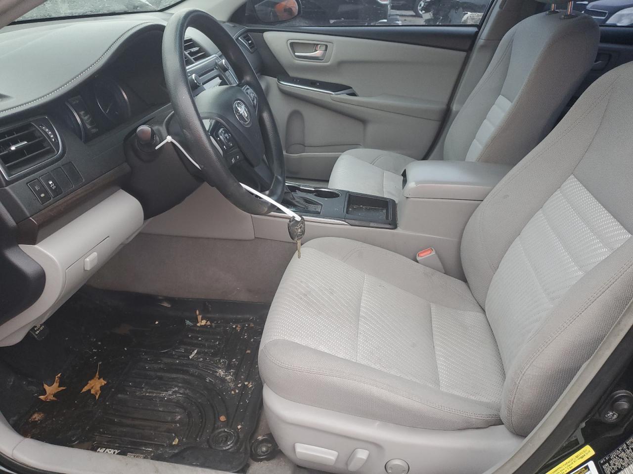2016 TOYOTA CAMRY LE - Image 7