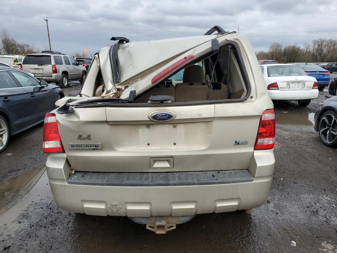 2012 FORD ESCAPE XLT - Фото 6