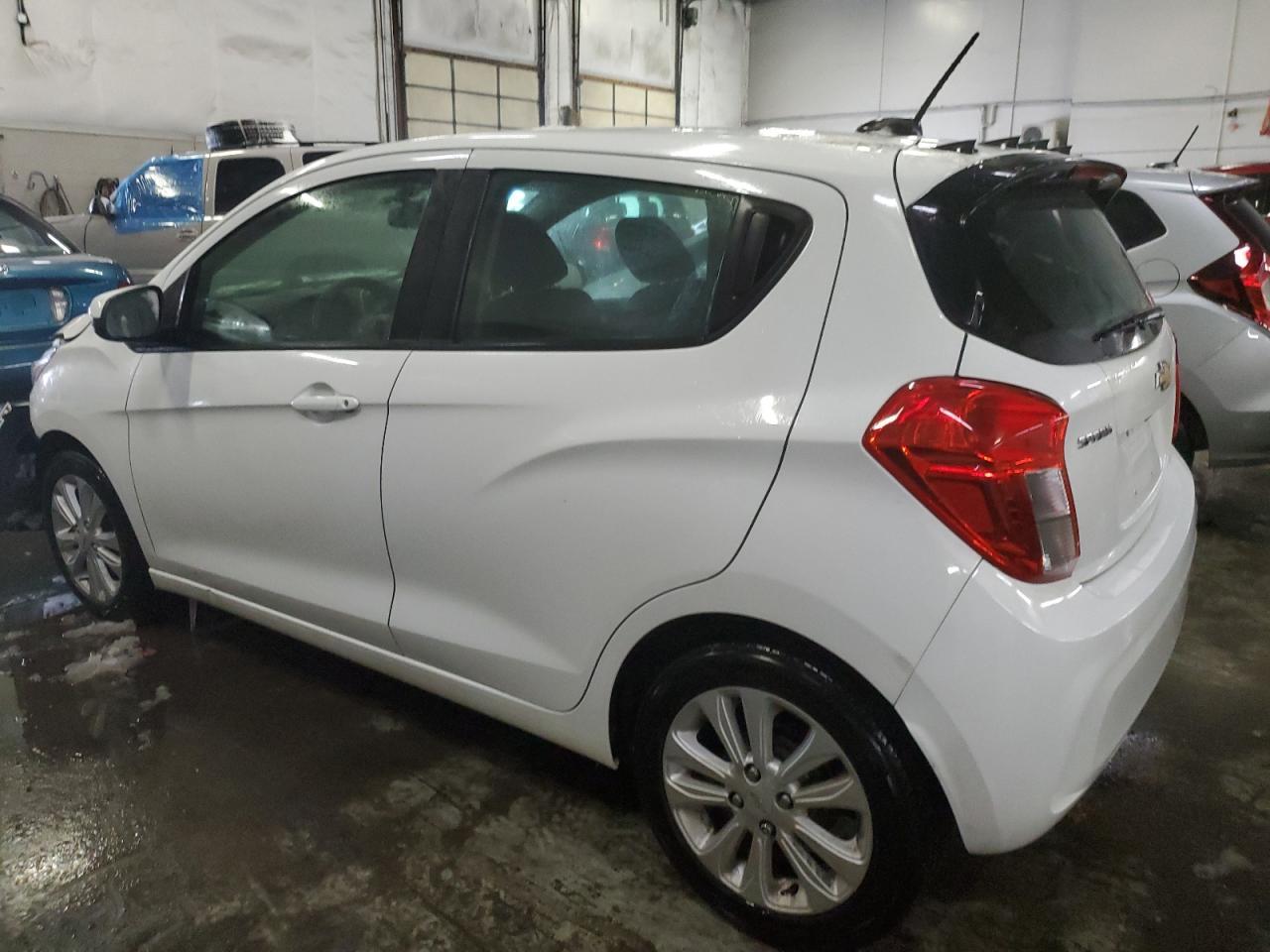 2018 CHEVROLET SPARK 1LT - Фото 2