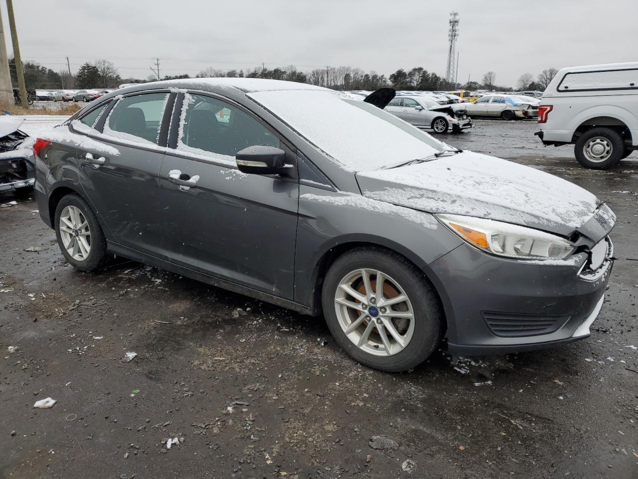 2016 FORD FOCUS SE - Image 4