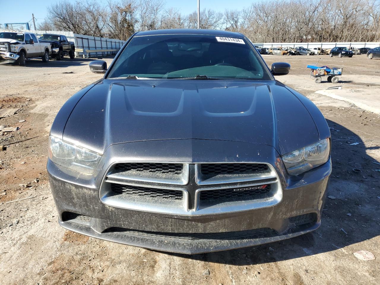 2014 DODGE CHARGER SE - Image 5