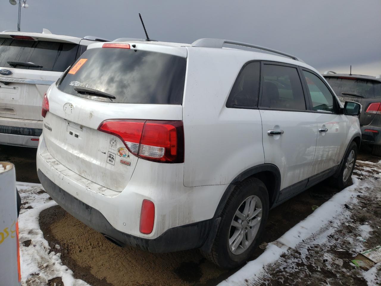 2015 KIA SORENTO LX - Image 3