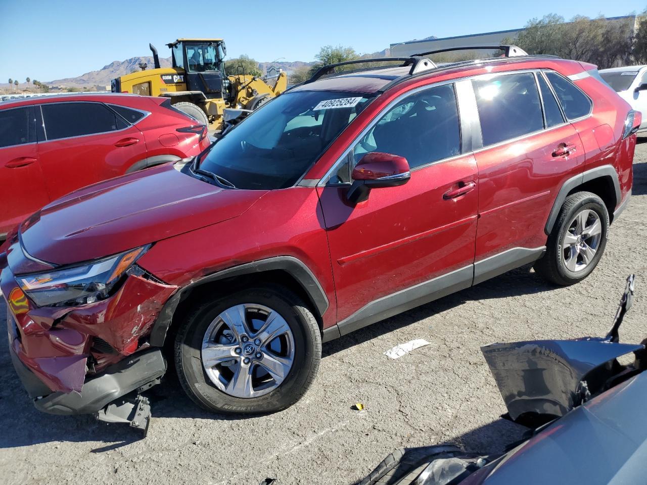 2022 TOYOTA RAV4 XLE