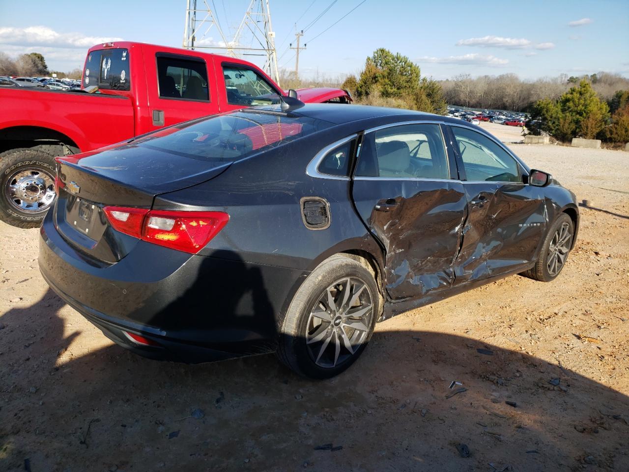 2017 CHEVROLET MALIBU LT - Image 3