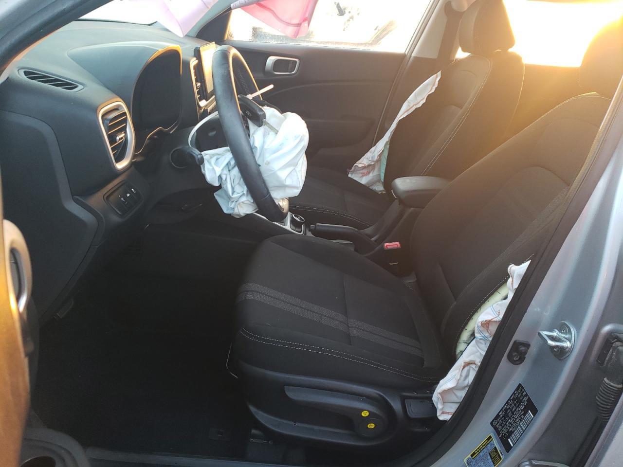 2021 HYUNDAI VENUE SEL - Фото 7