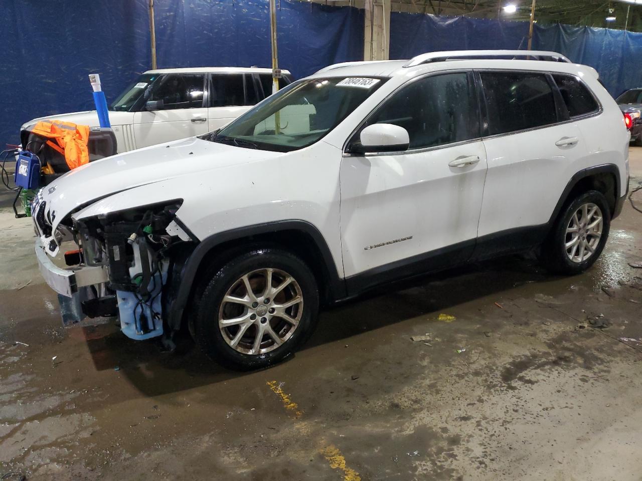 2018 JEEP CHEROKEE L car image