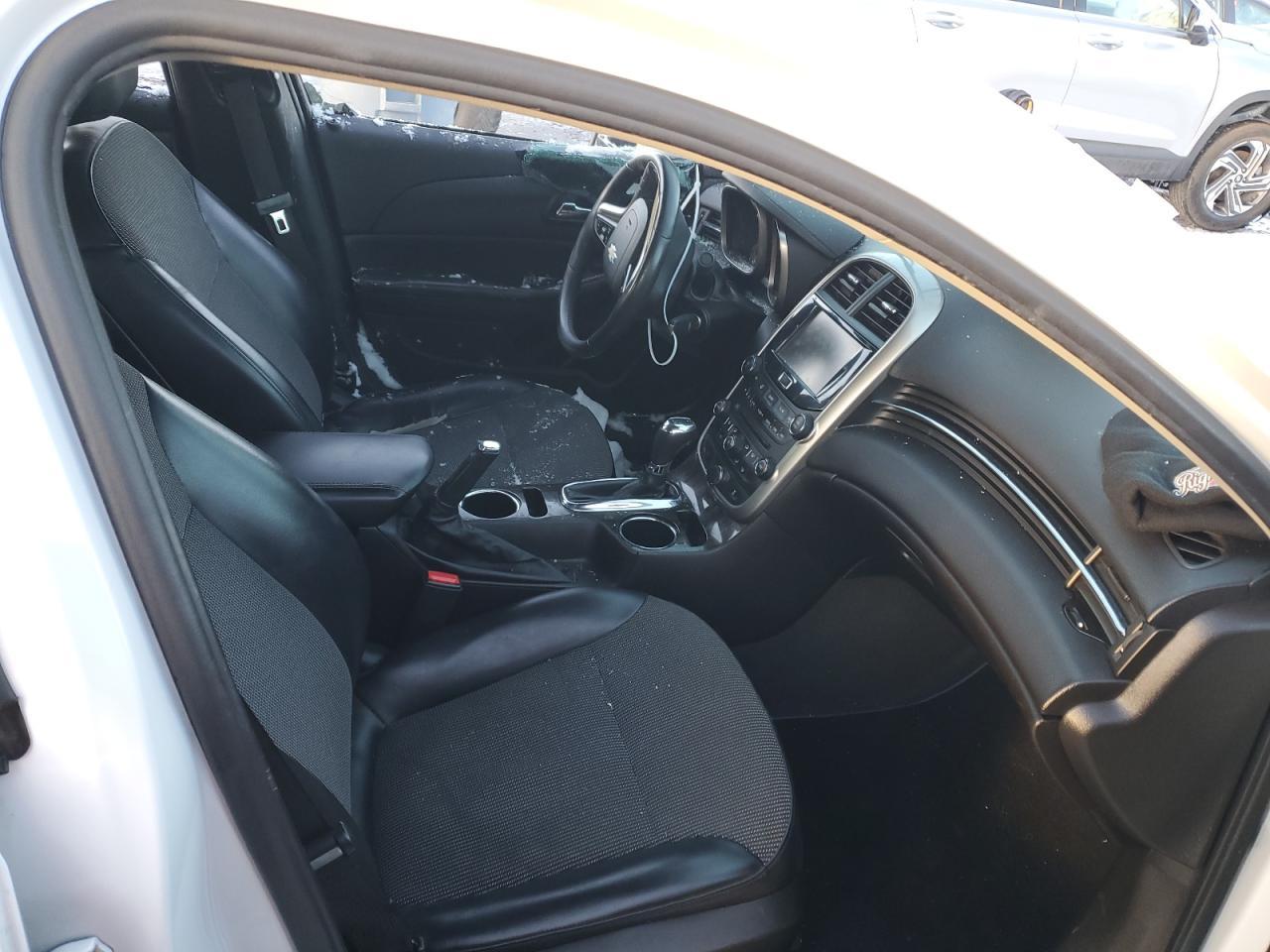 2015 CHEVROLET MALIBU 2LT - Image 7