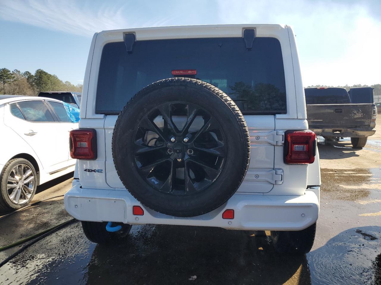2021 JEEP WRANGLER U - Image 6