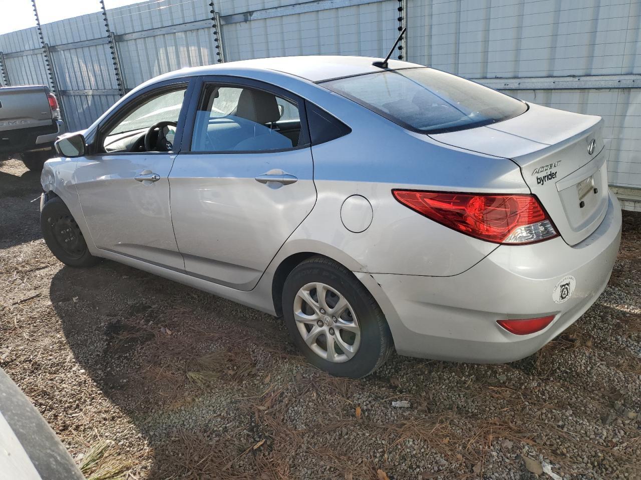 2012 HYUNDAI ACCENT GLS - Image 2