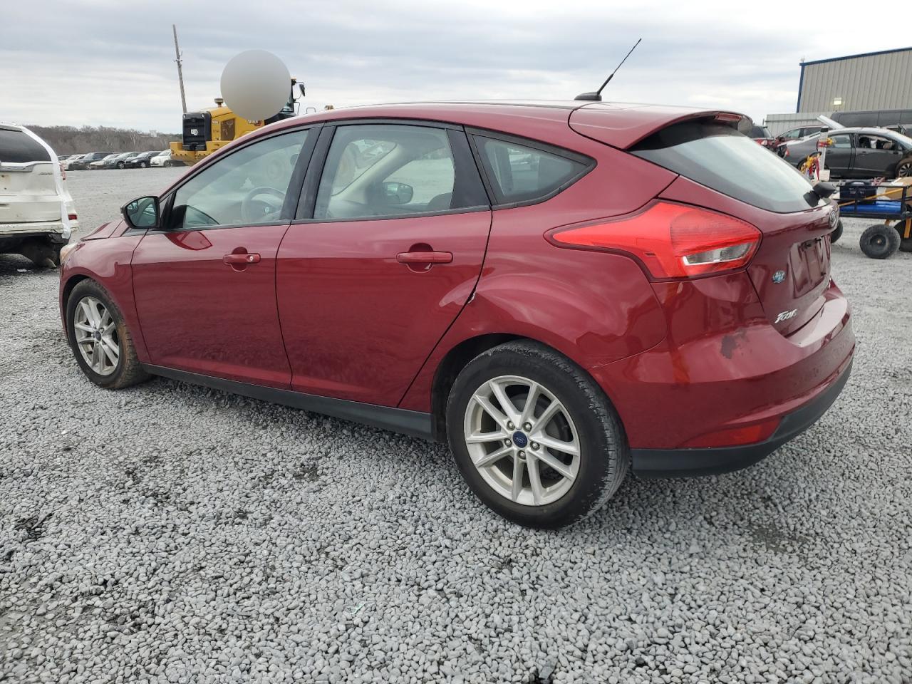 2016 FORD FOCUS SE - Фото 2