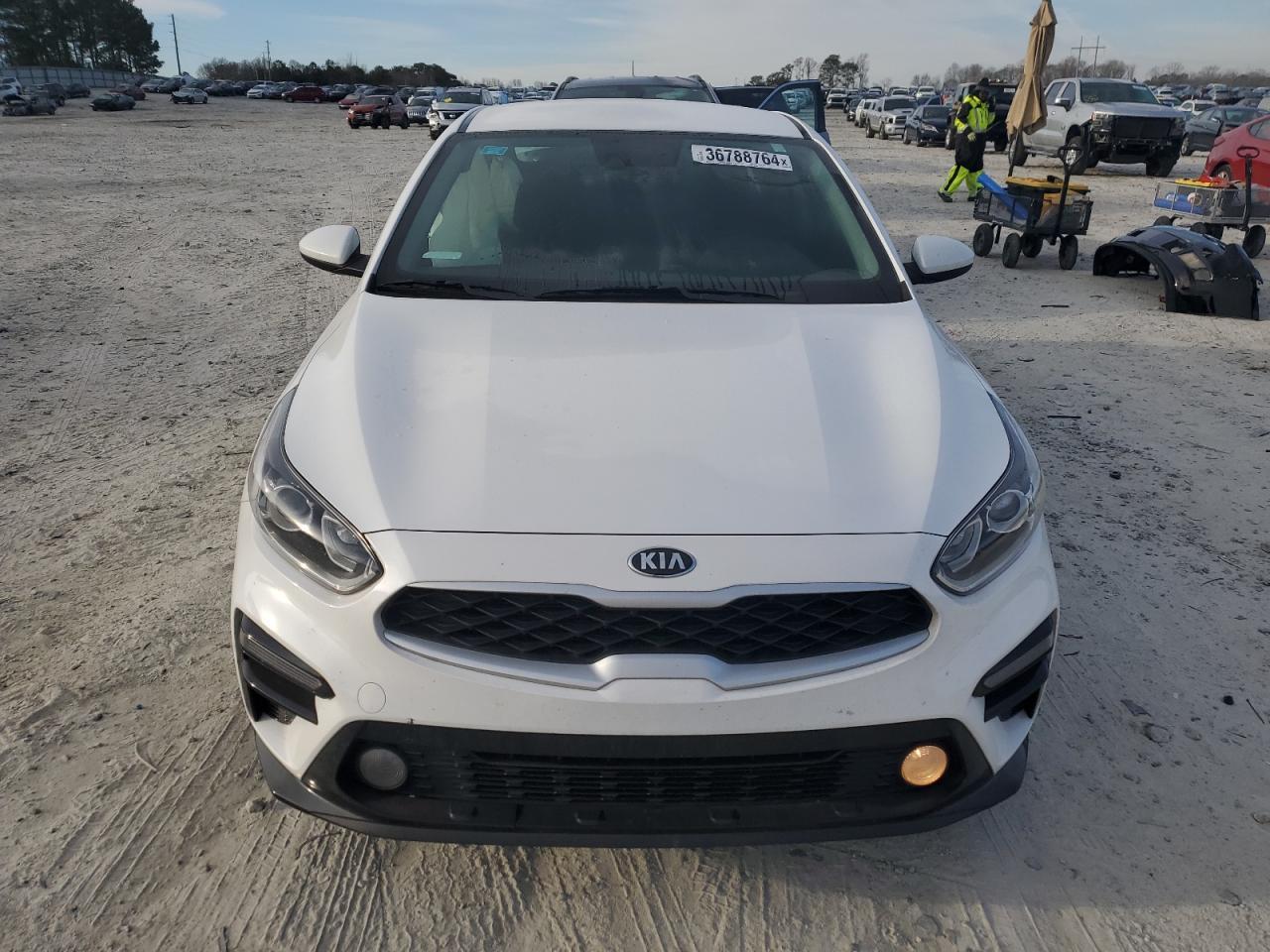 2021 KIA FORTE FE - Image 5