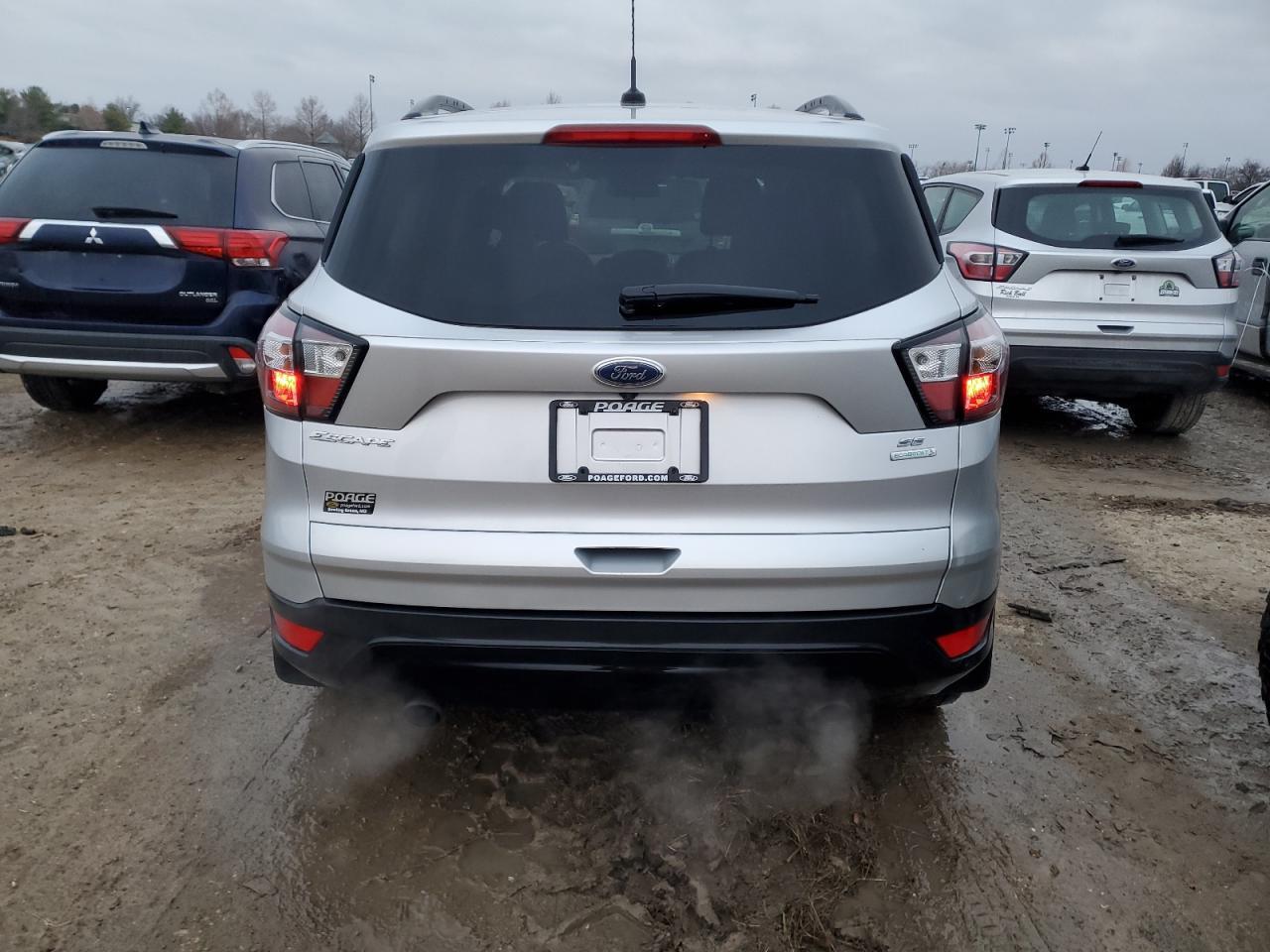 2017 FORD ESCAPE SE - Фото 6