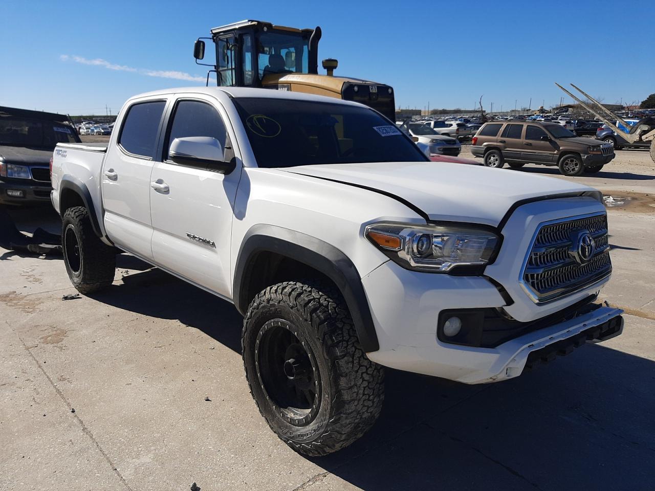 2017 TOYOTA TACOMA DOU - Image 4