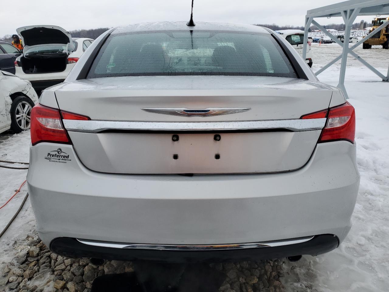 2012 CHRYSLER 200 TOURIN - Фото 6