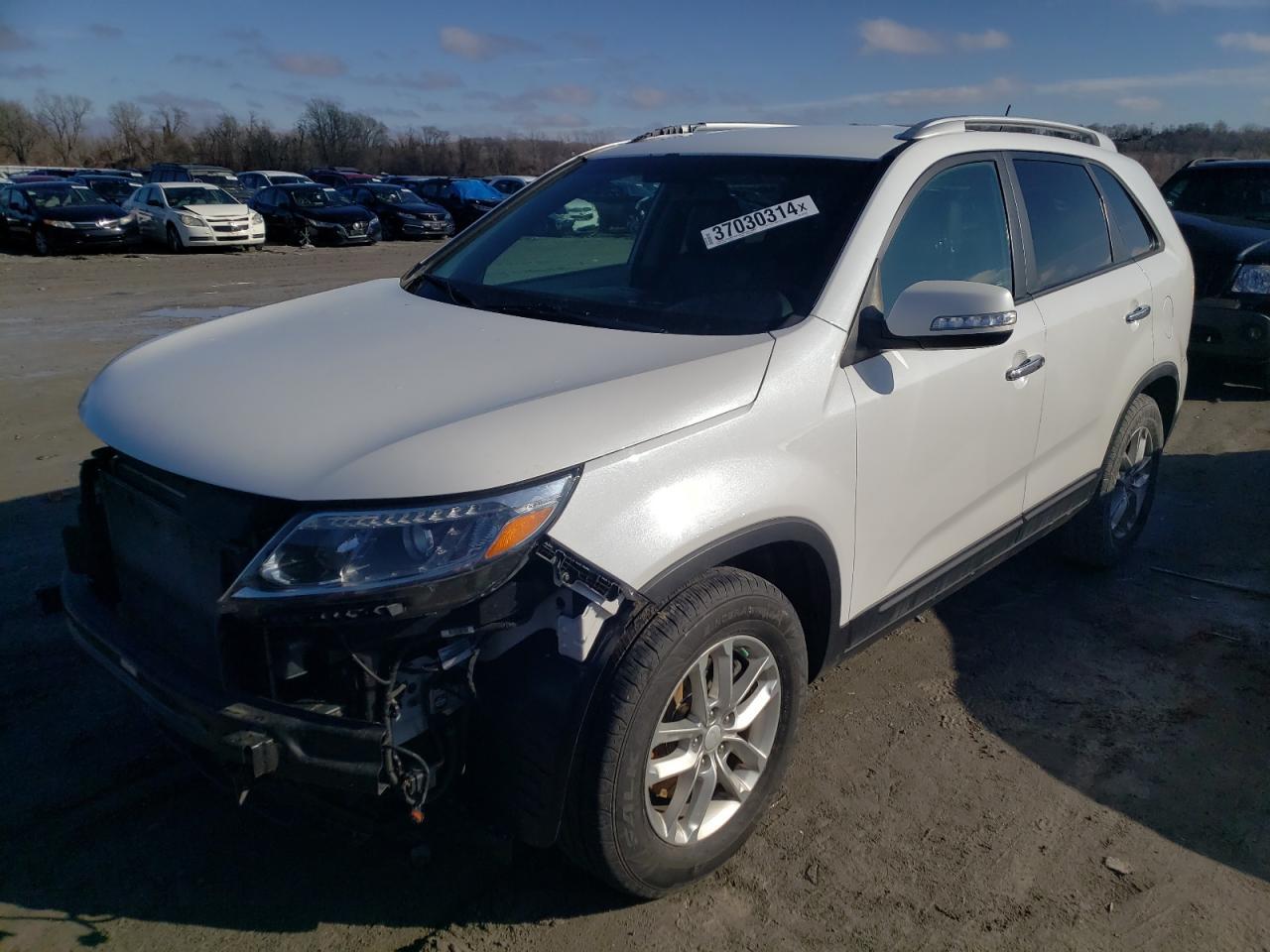 2015 KIA SORENTO LX