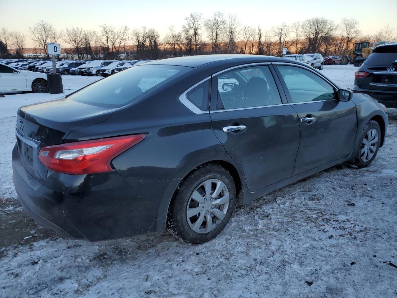 2016 NISSAN ALTIMA 2.5 - Фото 3