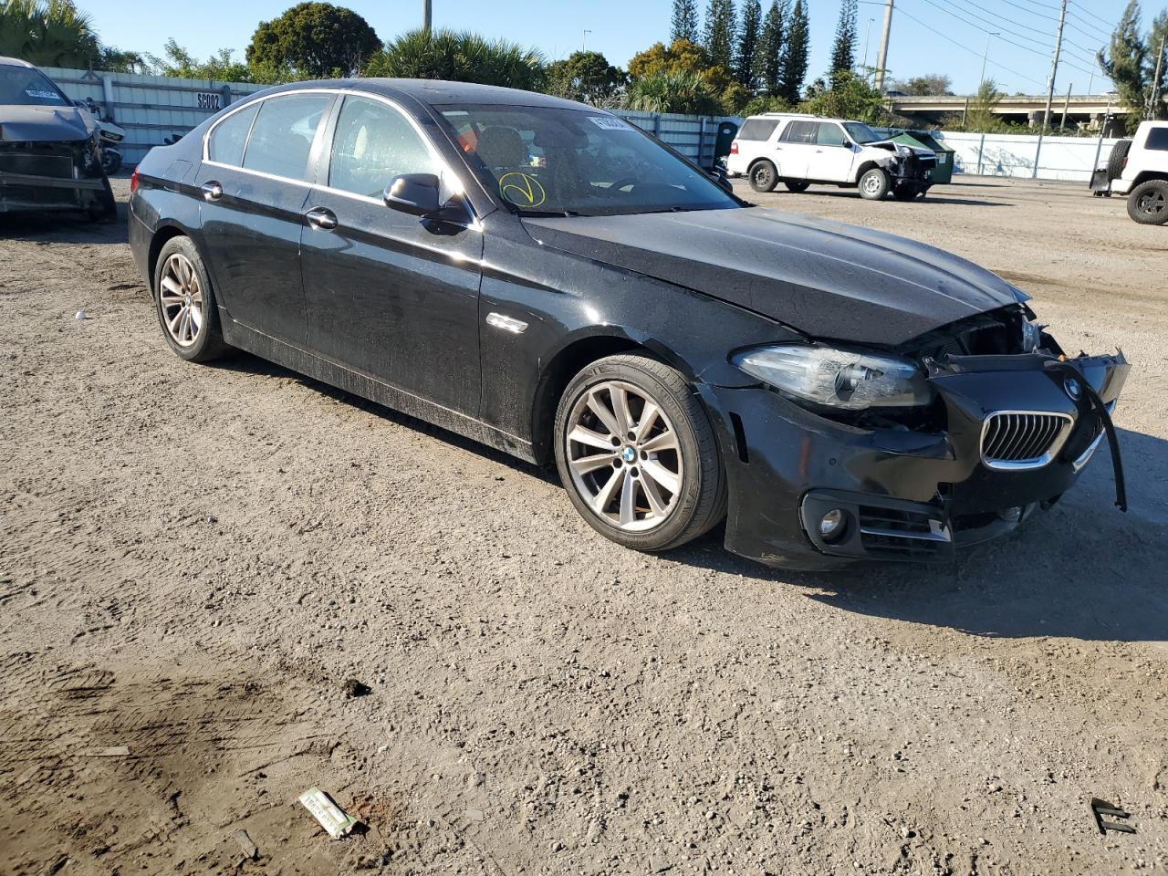 2016 BMW 528 I - Фото 4