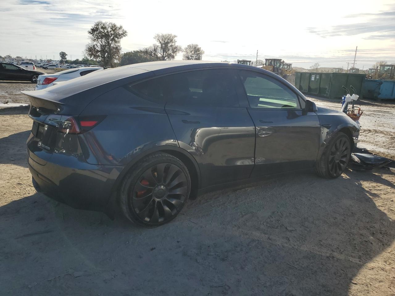 2022 TESLA MODEL Y - Image 3
