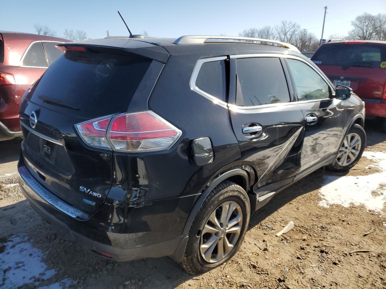 2014 NISSAN ROGUE S - Фото 3
