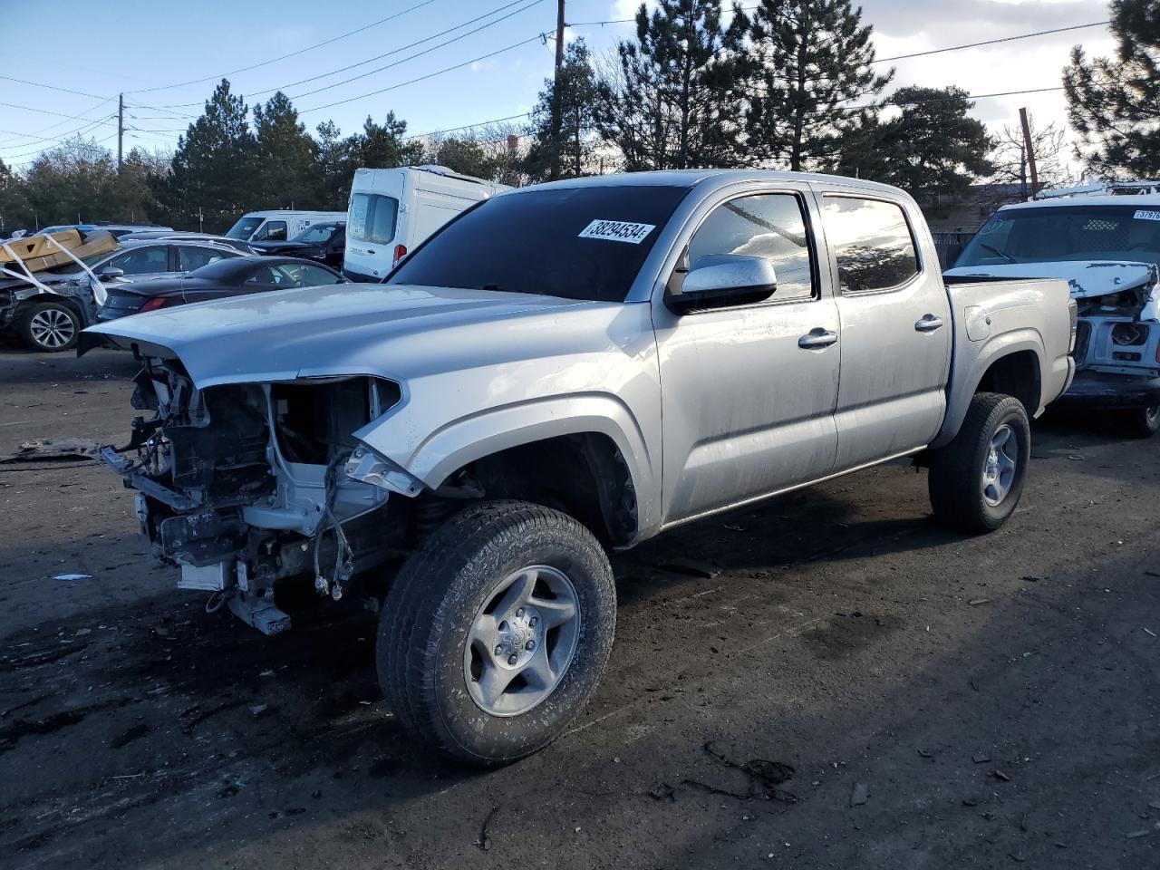 2017 TOYOTA TACOMA DOU