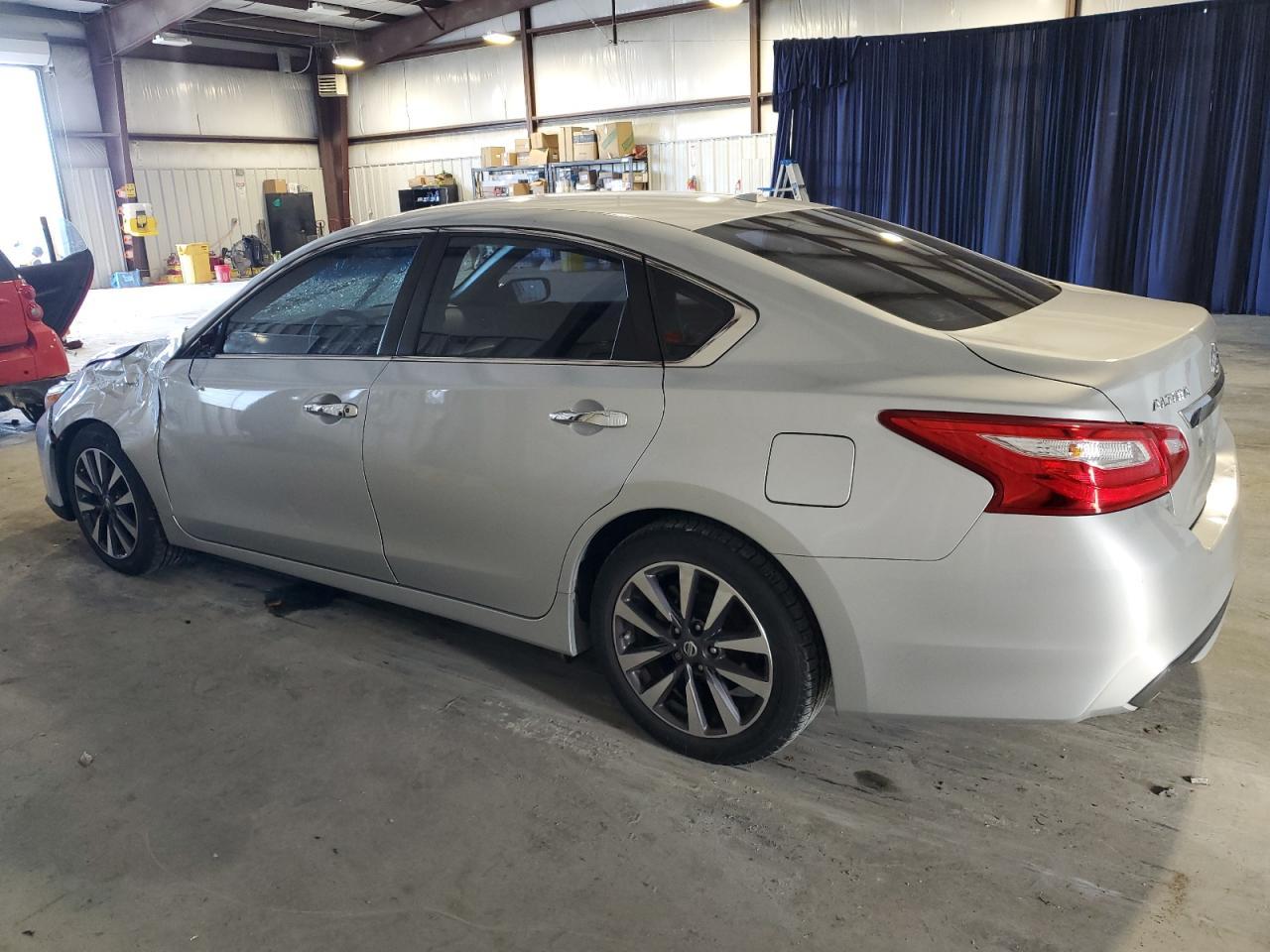 2017 NISSAN ALTIMA 2.5 - Image 2