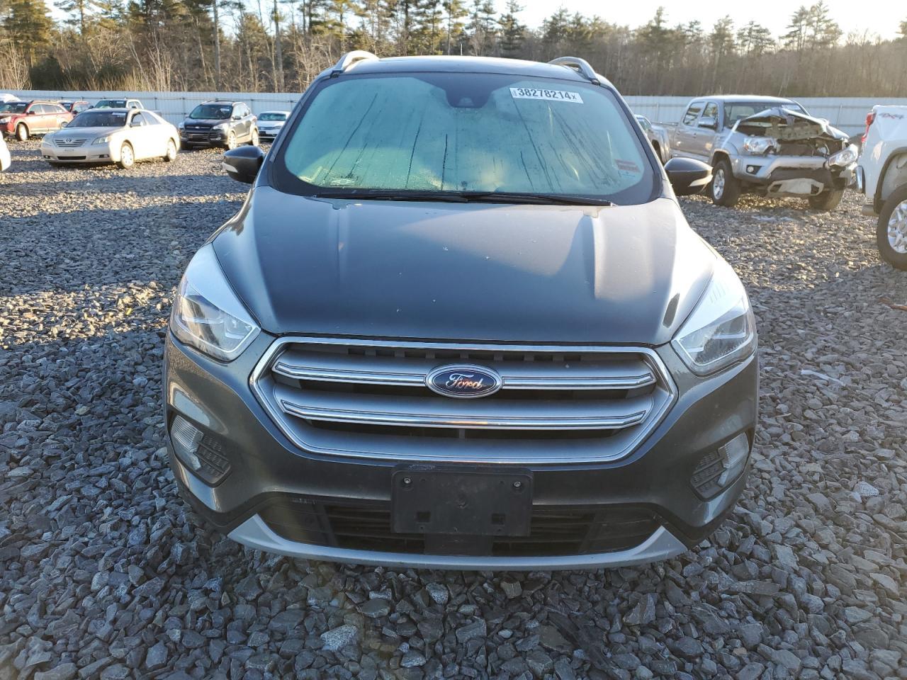 2017 FORD ESCAPE TIT - Image 5