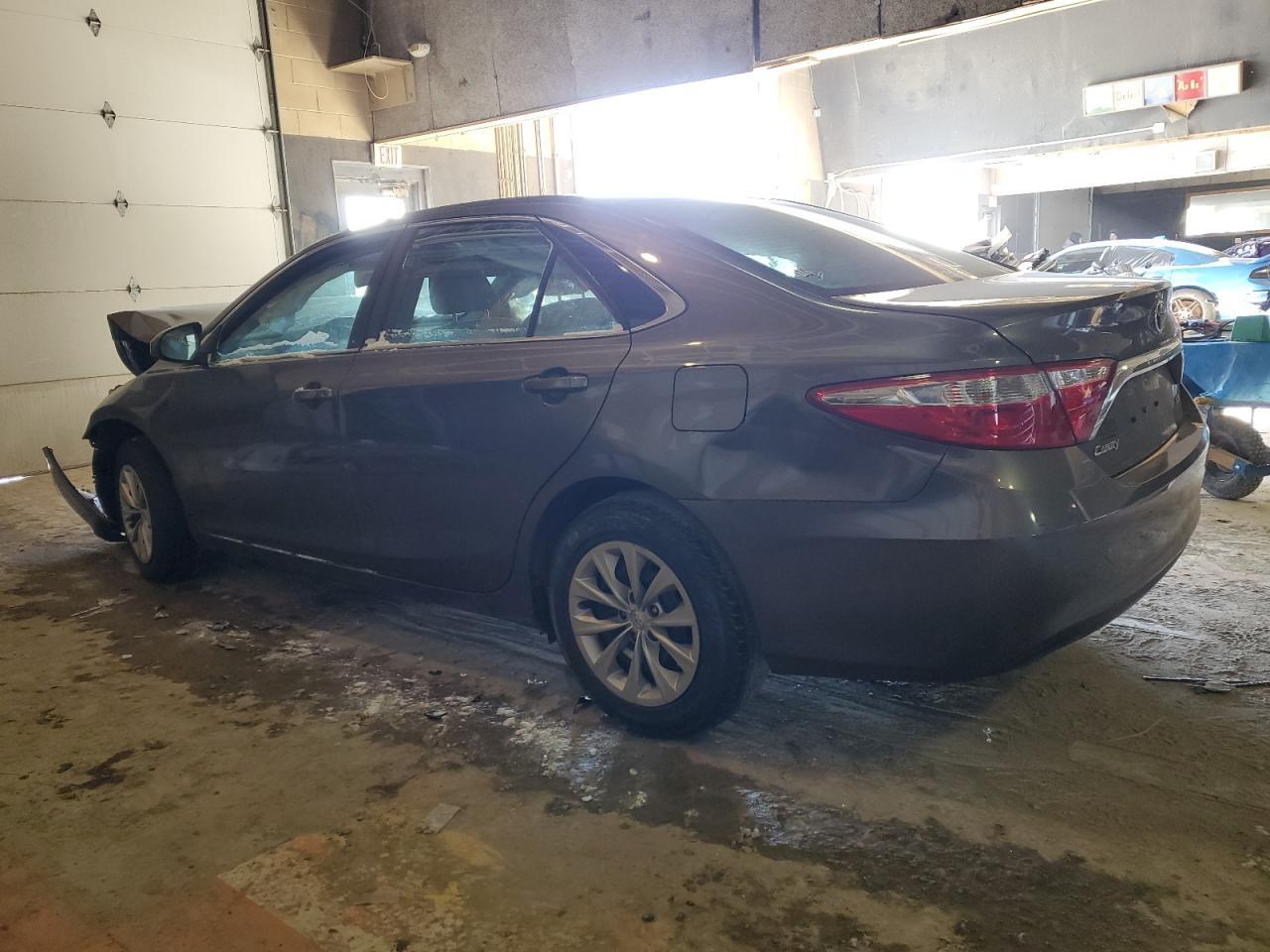 2017 TOYOTA CAMRY LE - Image 2