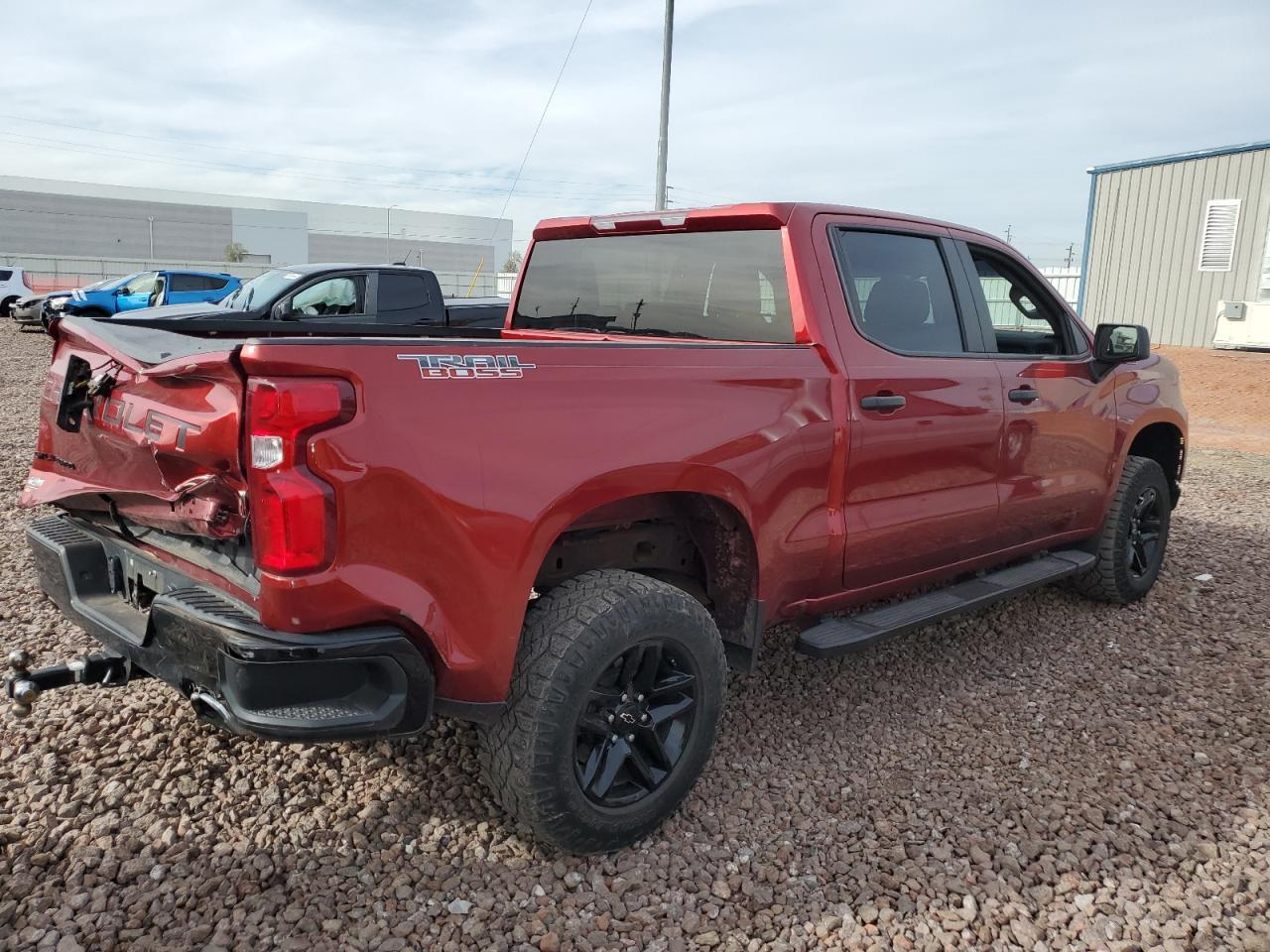 2021 CHEVROLET SILVERADO - Фото 3