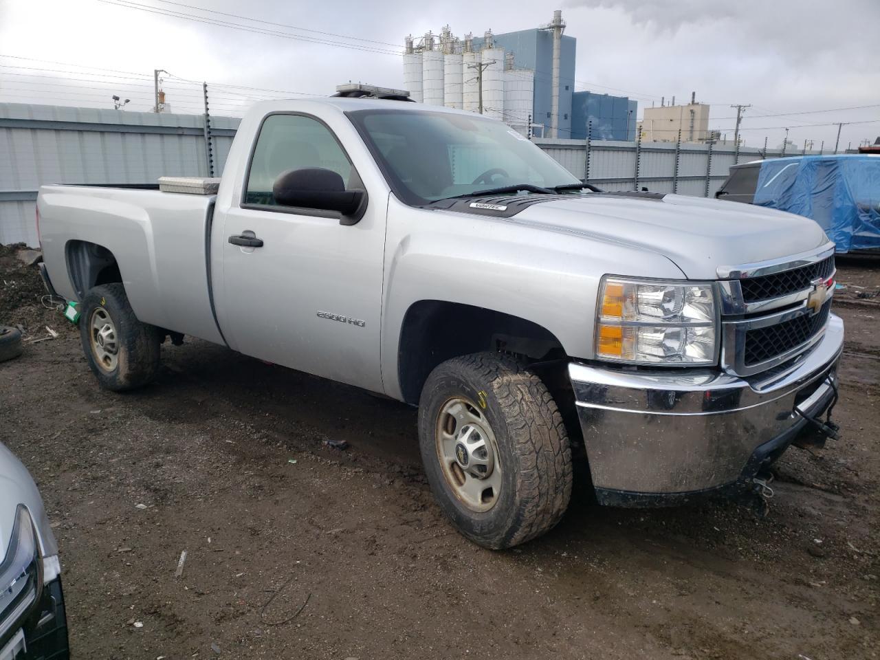 2014 CHEVROLET SILVERADO - Фото 4