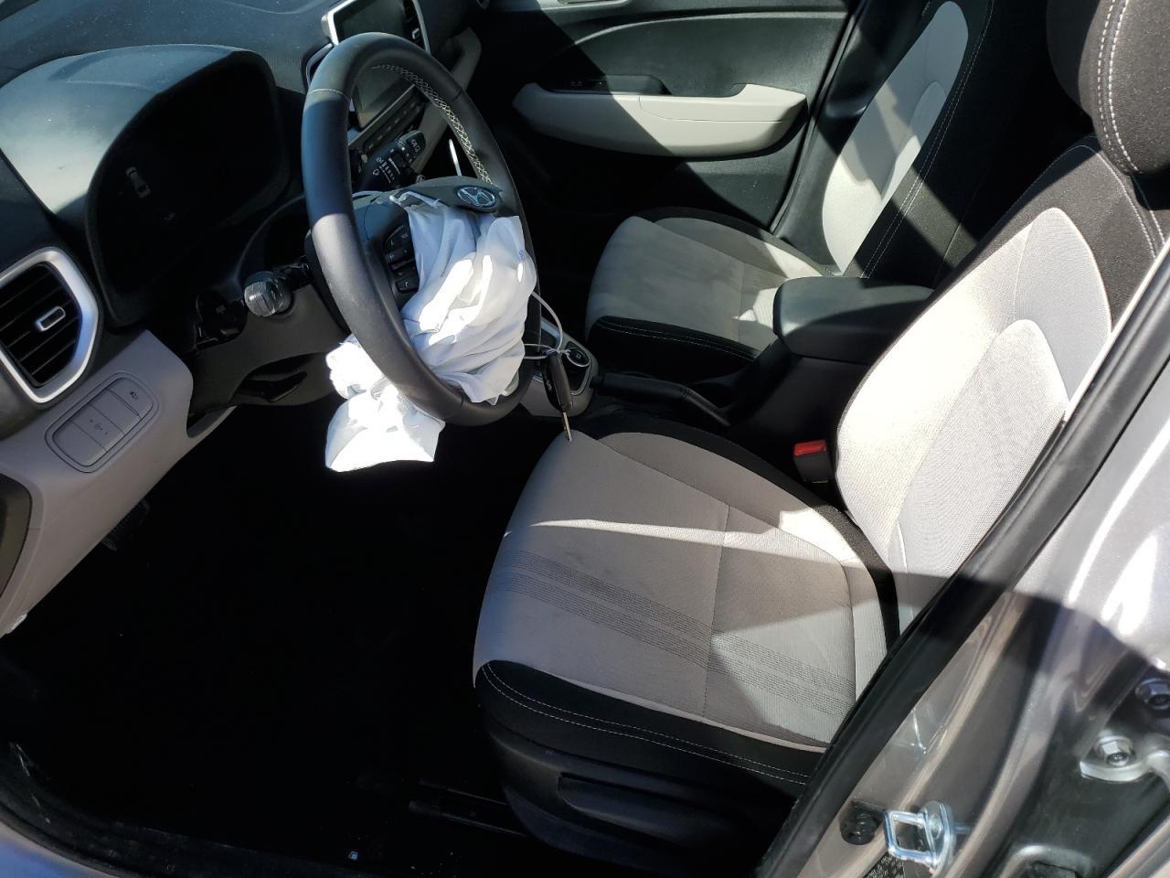 2023 HYUNDAI VENUE SEL - Фото 7