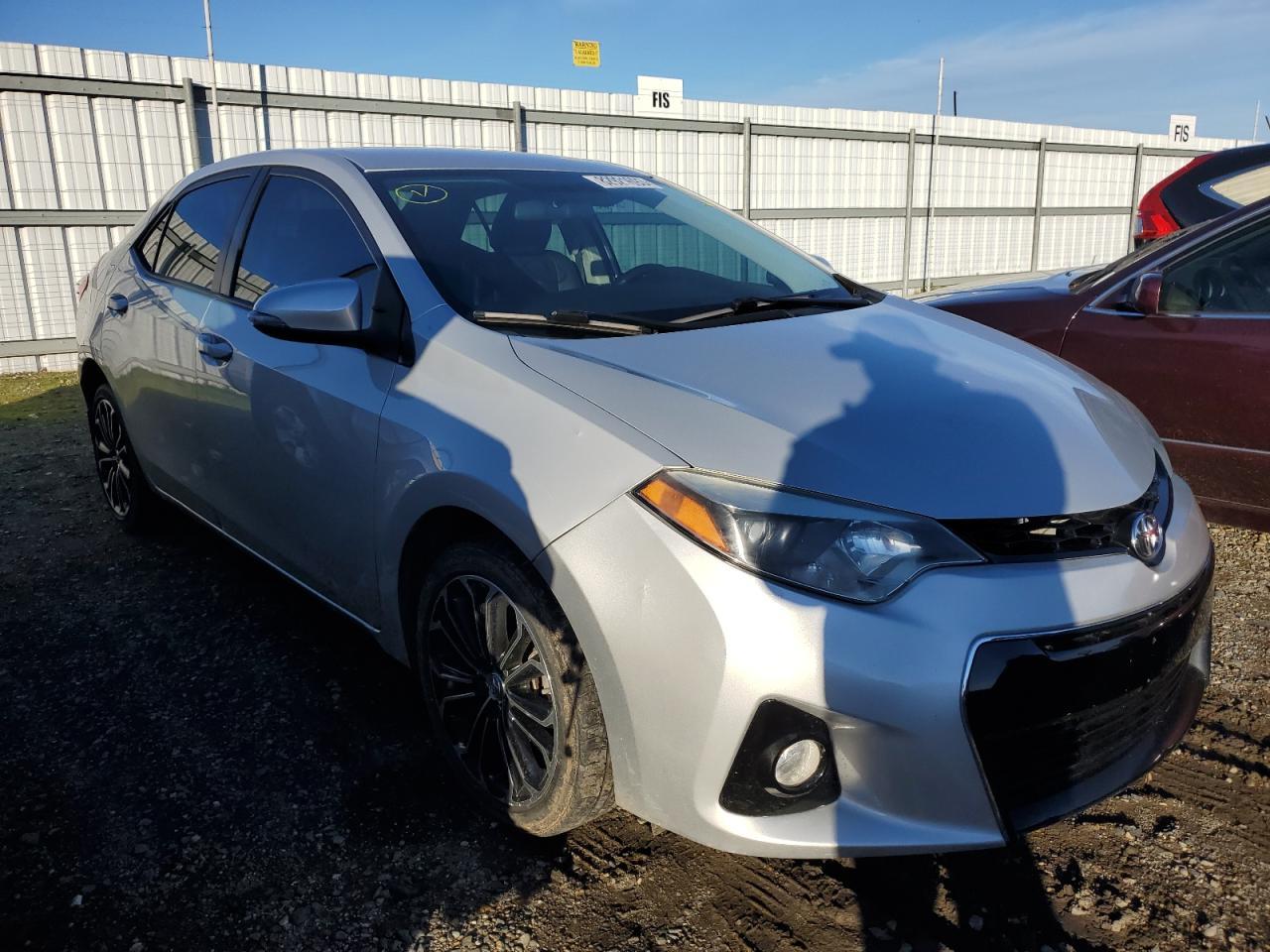 2015 TOYOTA COROLLA L - Image 4